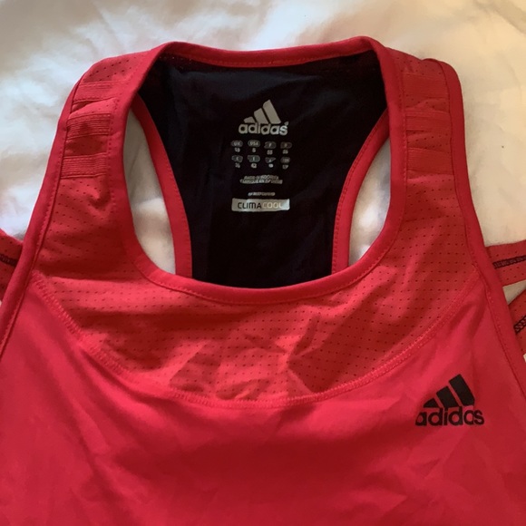 Adidas top - Picture 2 of 4